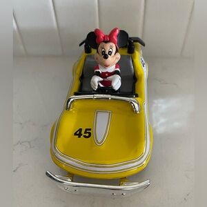 Disney Minnie Mouse Yellow, Pull Back Racing Car